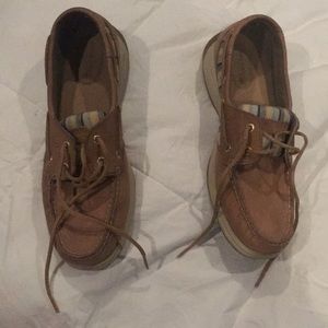 Women's sperry boat shoes